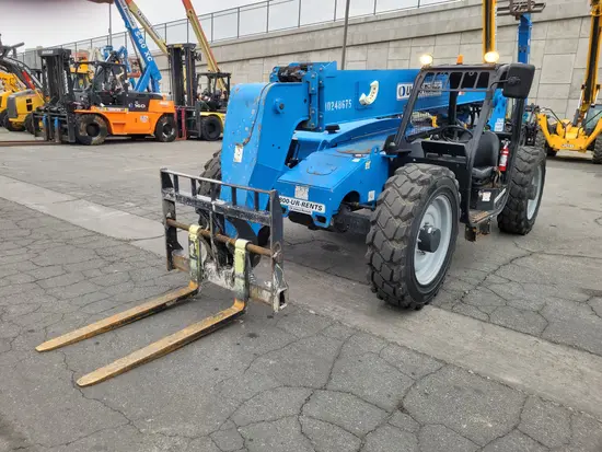 2014 Genie GTH-844 Forklift