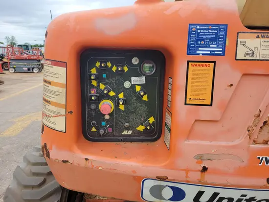 2013 JLG M600JP Boom Lift