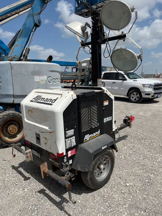 2019 Allmand NLV-ML3EC Towable Light Tower