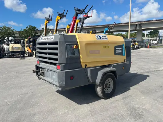 2017 Atlas Copco XAS440JD T4F Air Compressor