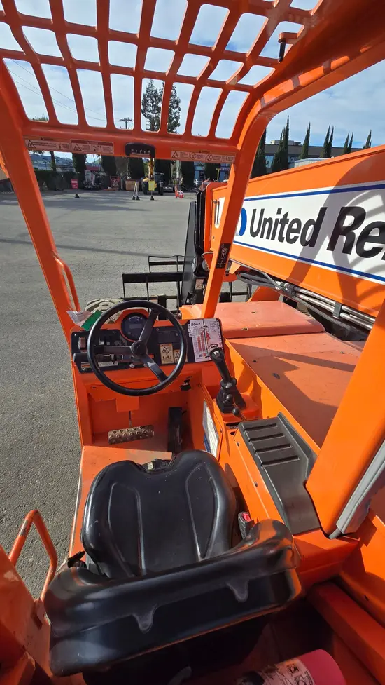2017 JLG 8042 S Forklift