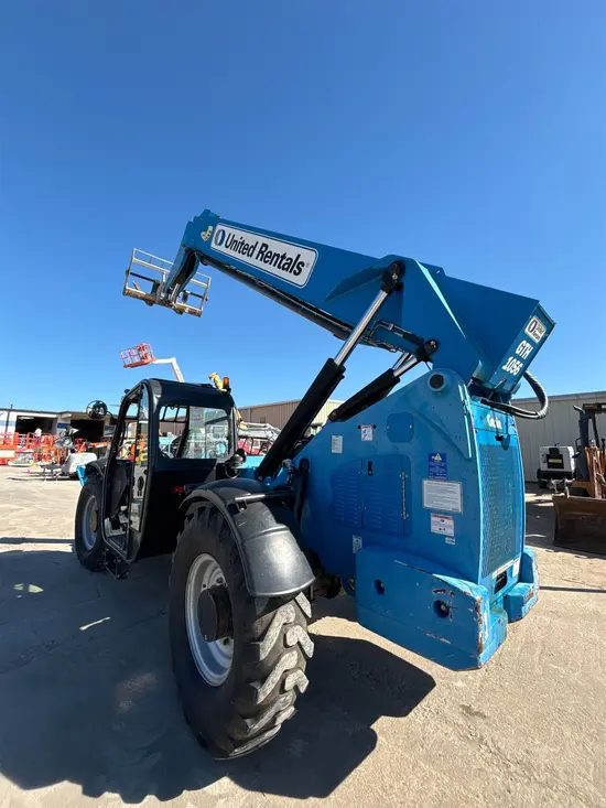 2016 Genie GTH-1056 Forklift