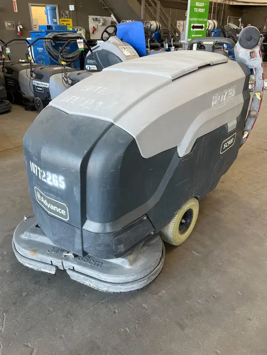 2018 Clarke SC900 34D Scrubber