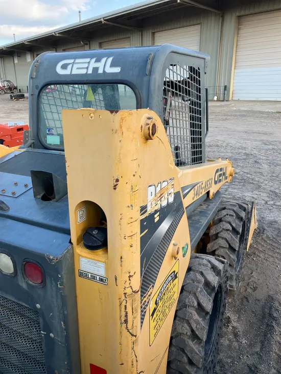 2017 Gehl R165 Track Loader