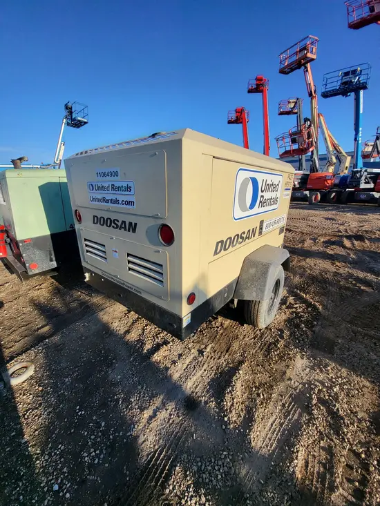 2020 Doosan P425/HP375WCUT4 Air Compressor