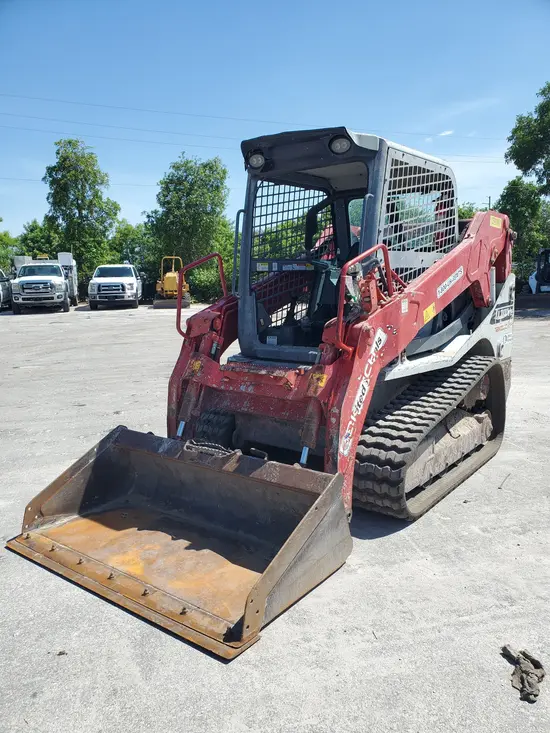 2017 Takeuchi TL10V2-R Track Loader