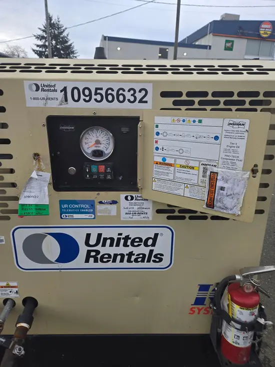2019 Doosan P425/HP375EXT4I Air Compressor