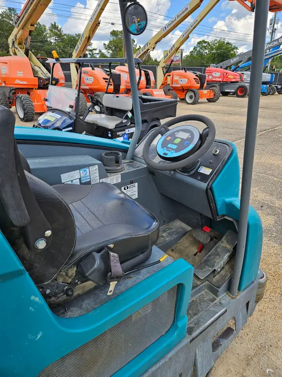 2018 Tennant T-20 Scrubber