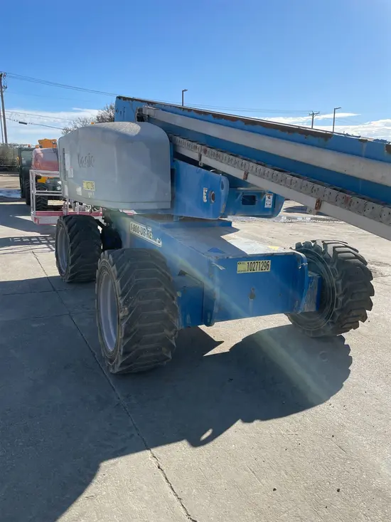 2014 Genie S-80X Boom Lift