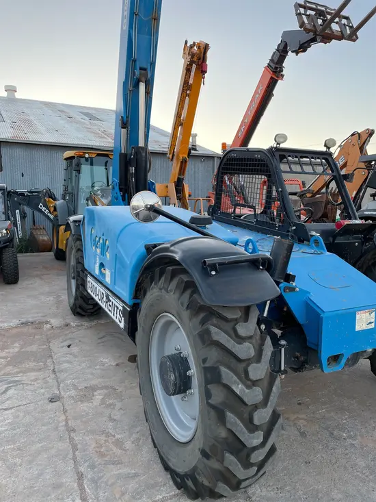2015 Genie GTH-844 Forklift