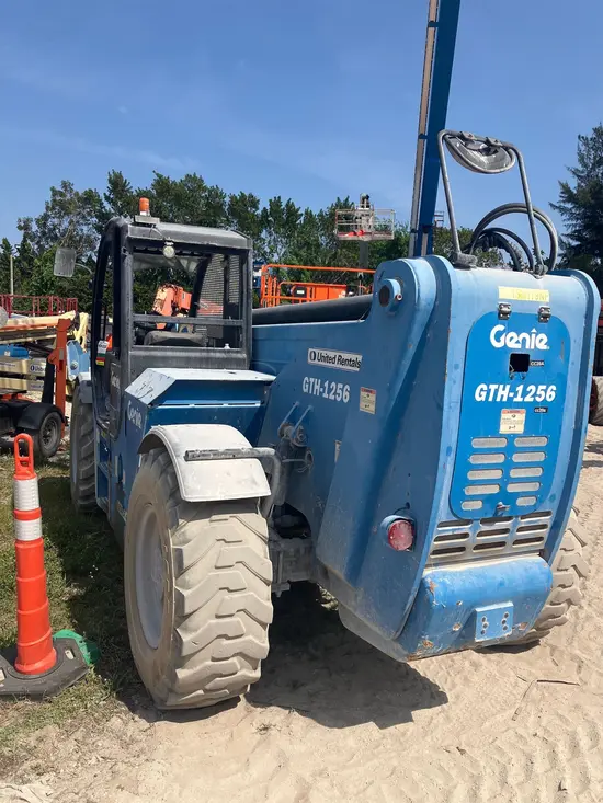 2016 Genie GTH-1256 Forklift