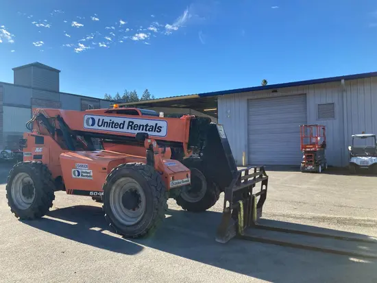 2016 SKYTRAK 6042 Forklift