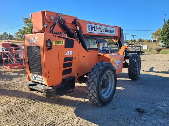 2016 SKYTRAK 8042 Forklift