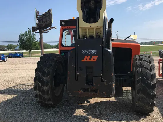 2016 JLG 1055 Forklift