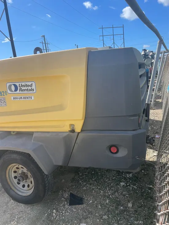 2017 Atlas Copco XATS400 Air Compressor