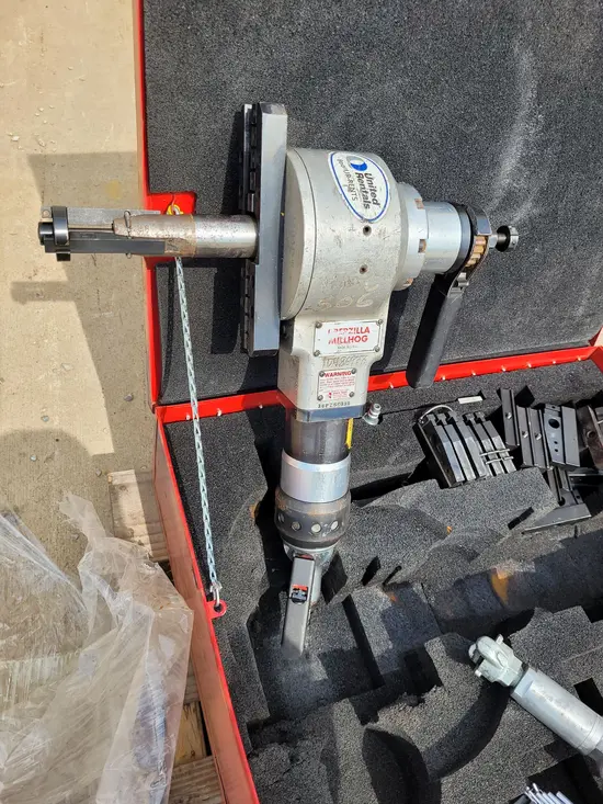 2016 Esco Tool P-300 Pipe Cutting