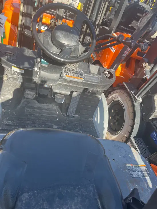 2018 Toyota 8FGU25 Warehouse Forklift