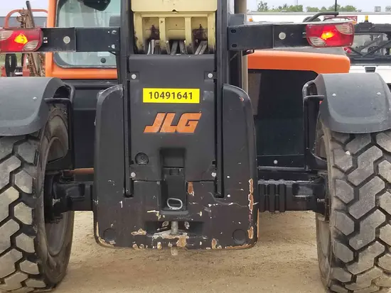 2016 JLG 1055 Forklift