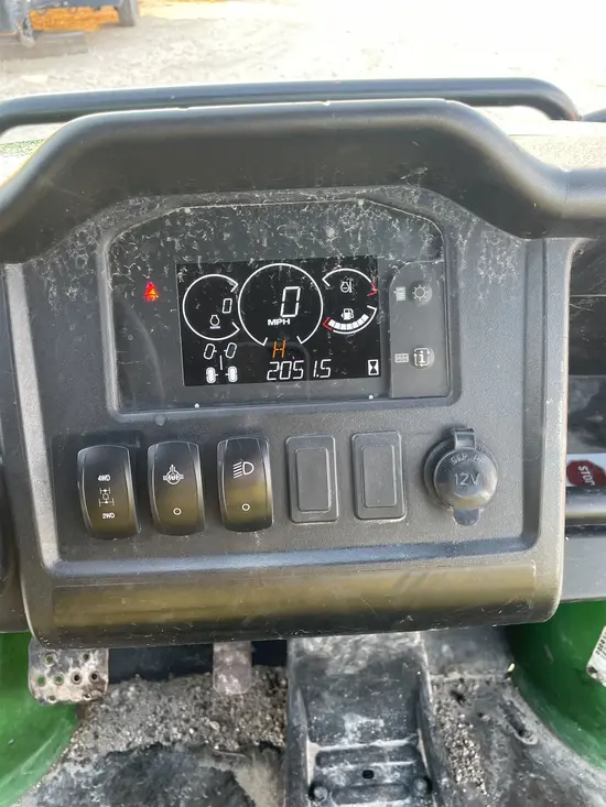 2022 John Deere XUV855M Utility Vehicle