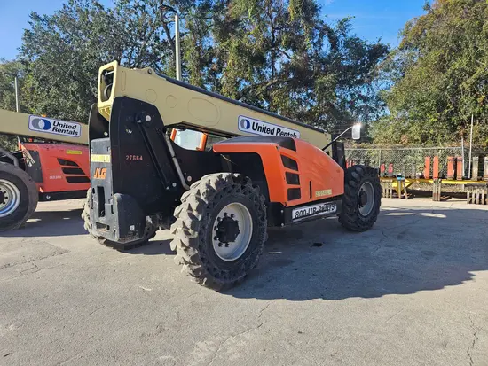 2016 JLG 642 Forklift
