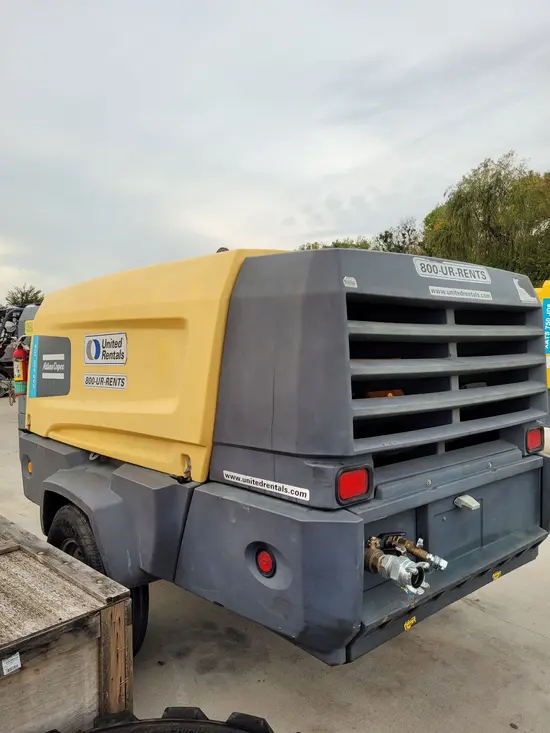 2017 Atlas Copco XAS440JD T4F Air Compressor