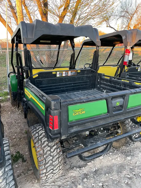 2022 John Deere XUV855M S4 Utility Vehicle