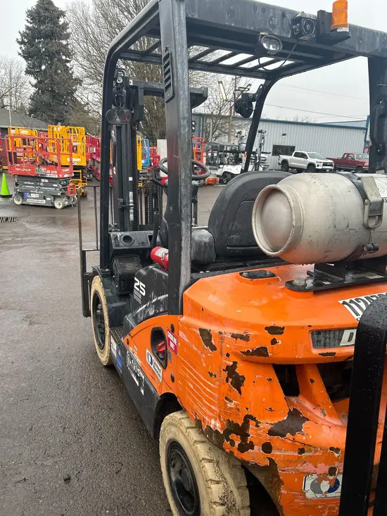 2021 Doosan G25N-7DF Warehouse Forklift