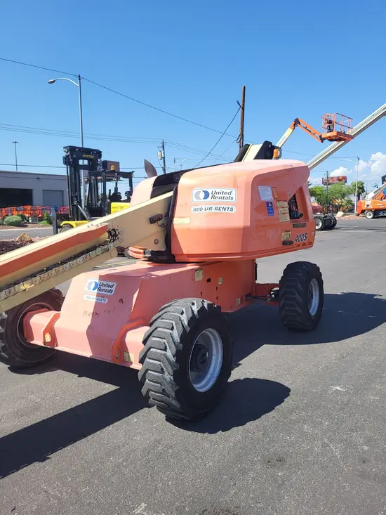 2016 JLG 400S Boom Lift
