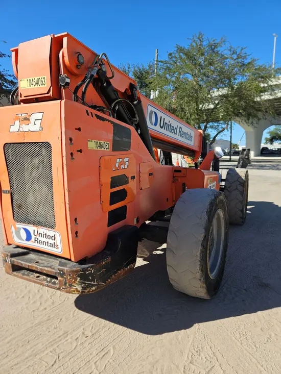 2016 SKYTRAK 10054 Forklift