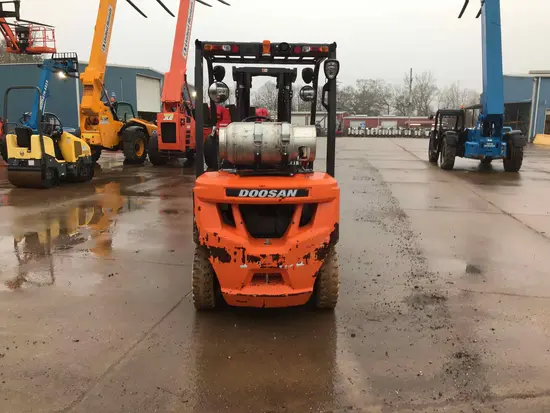 2019 Doosan G25P-7DF Forklift