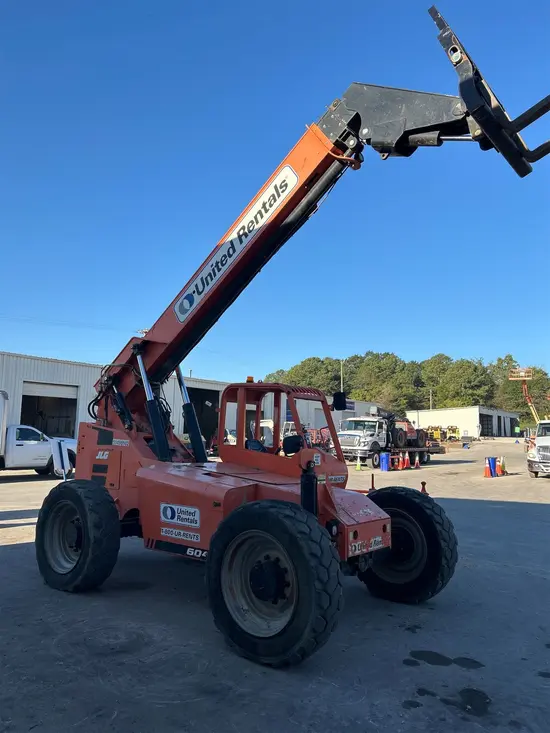 2016 SKYTRAK 6042 Forklift