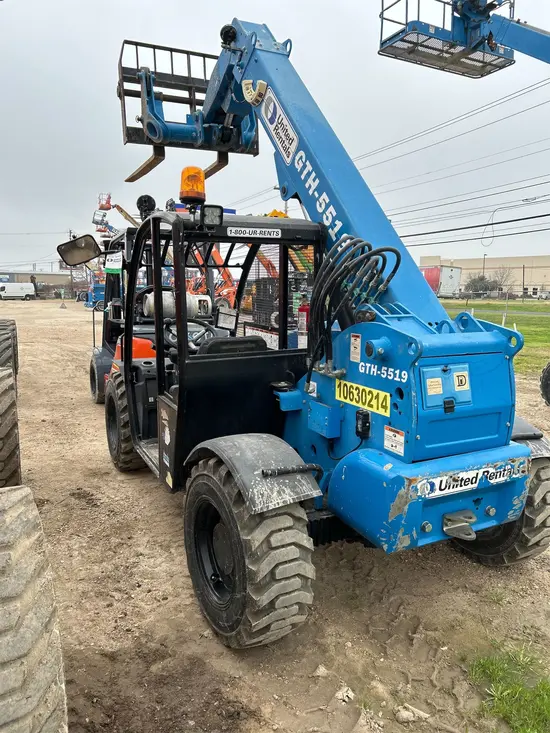 2017 Genie GTH-5519 Forklift