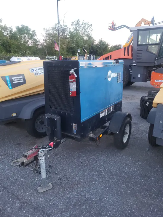 2017 Miller Welders BIG BLUE 500PRO Welder