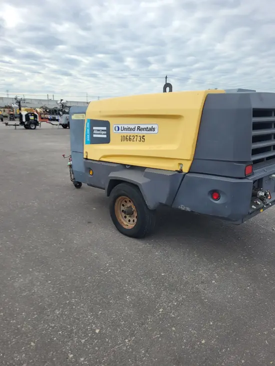 2017 Atlas Copco XAS440JD T4F Air Compressor