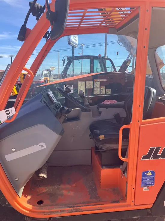 2016 JLG 642 Forklift