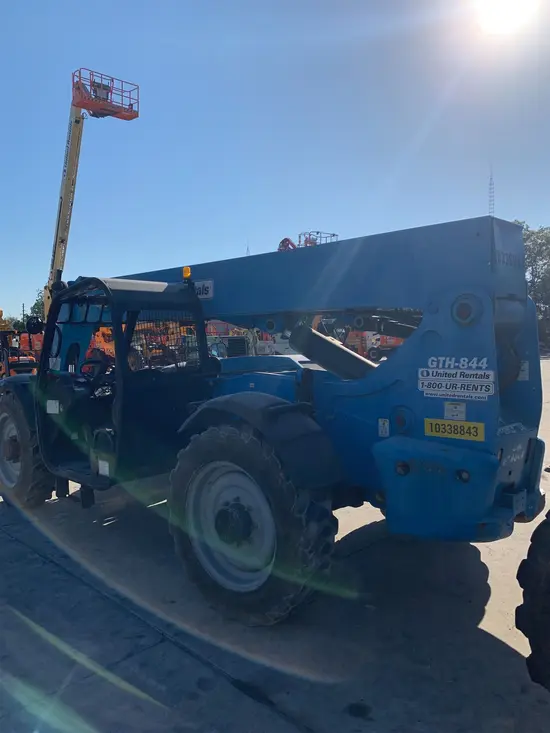 2015 Genie GTH-844 Forklift
