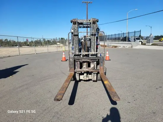 2016 Toyota 8FGU25 Warehouse Forklift