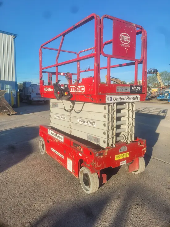 2017 MEC 4046SE Scissor Lift