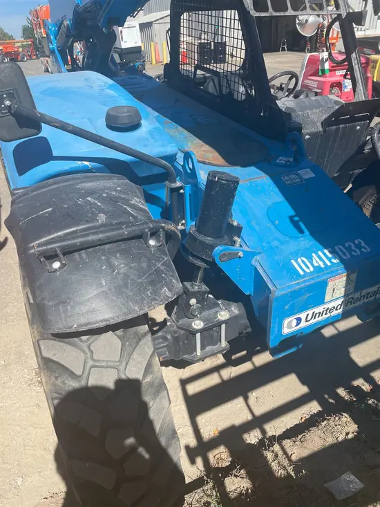 2015 Genie GTH-844 Forklift