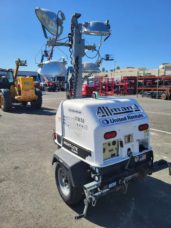 2016 Allmand NL5000 Towable Light Tower
