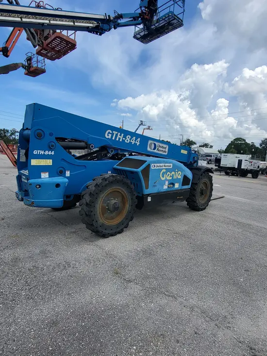 2016 Genie GTH-844 Forklift