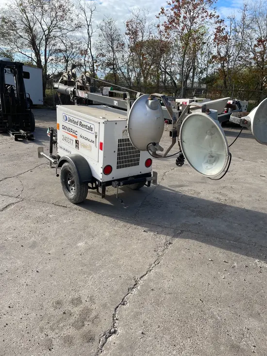 2018 Magnum Pro MLT3060 Towable Light Tower
