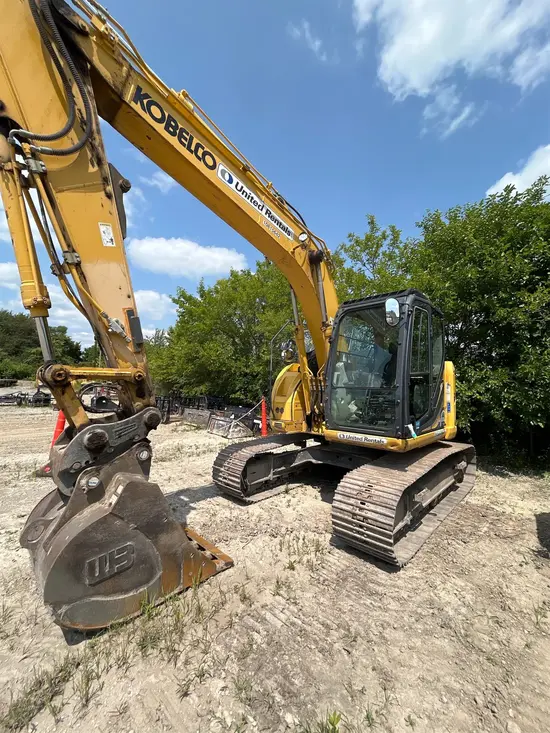 2018 Kobelco SK140SR-5 Excavator