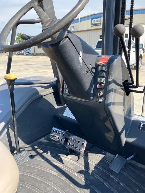 2019 Case 586H Forklift