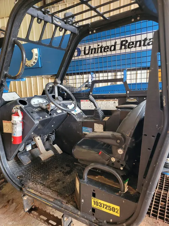 2015 Genie GTH-844 Forklift