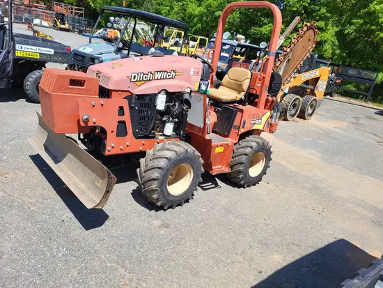 2016 Ditch Witch RT45A Ride-On Trencher