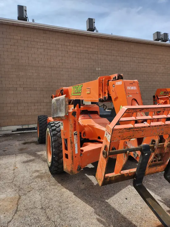 2017 XTREME XR1245 Forklift