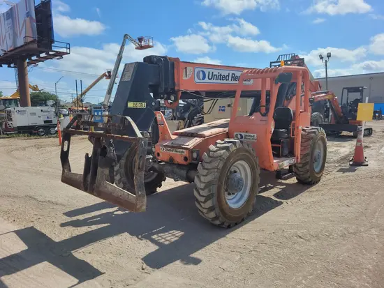 2016 SKYTRAK 8042 Forklift
