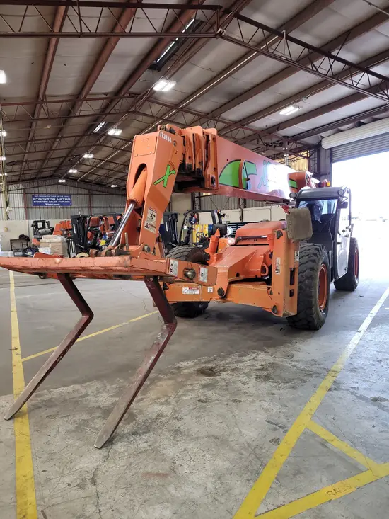 2016 XTREME XR1270 Forklift