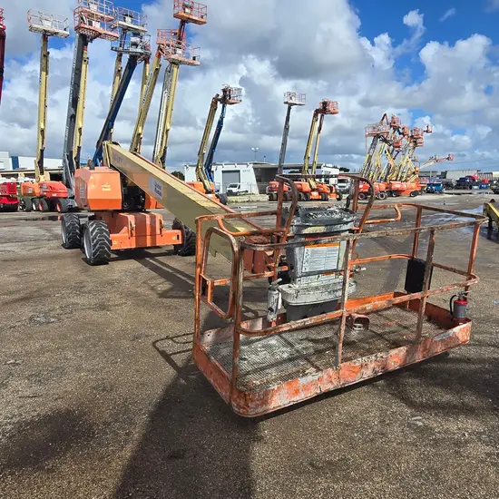 2016 JLG 800S Boom Lift